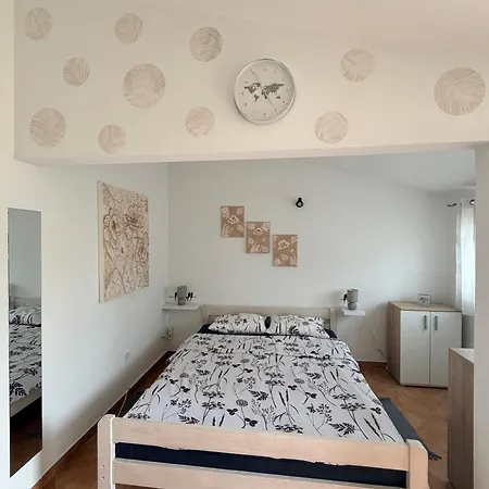 Apartment Little Escape Pula
