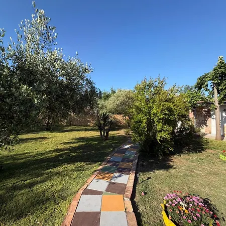 Little Escape Apartment Pula